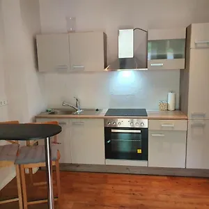 apartment-in-alt-stadt-kopenick.find-berlin-hotels.com/