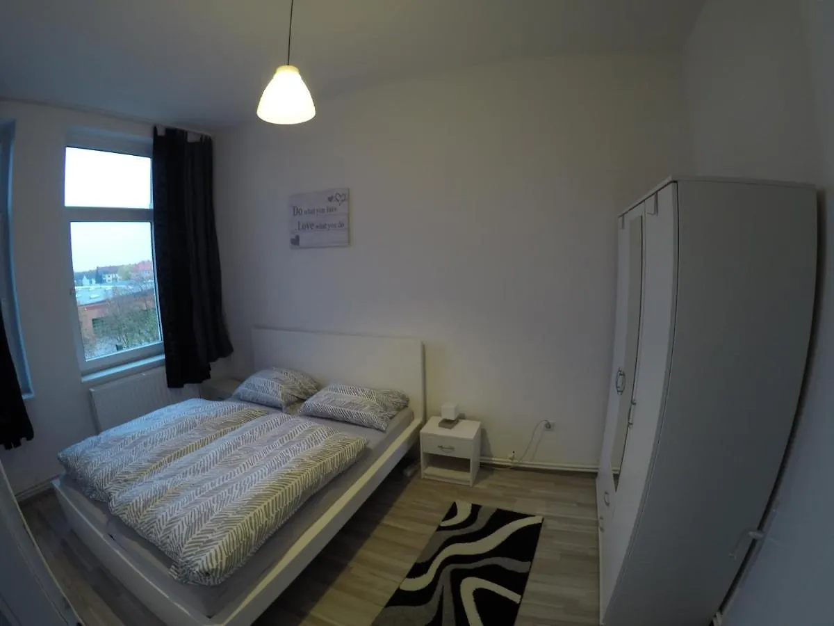 Clean & Central 2 Room Apartment 50M² Hannover